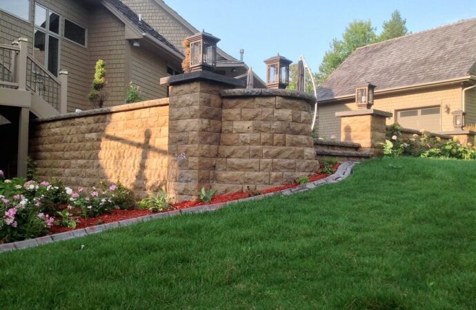 Residential Retaining Walls-Retaining Wall Pros of Jupiter