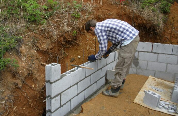 Retaining Wall Construction-Retaining Wall Pros of Jupiter